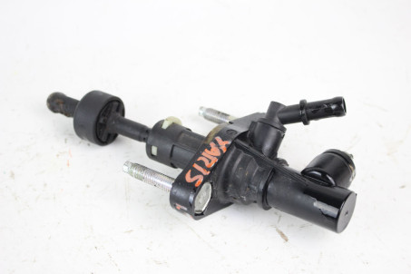 Циліндр зчеплення головний Toyota Yaris 2005-2011 314200D110 (83021)