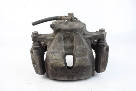 Суппорт передний правый Toyota RAV-4 III 2005-2012 4773042090 (83263)