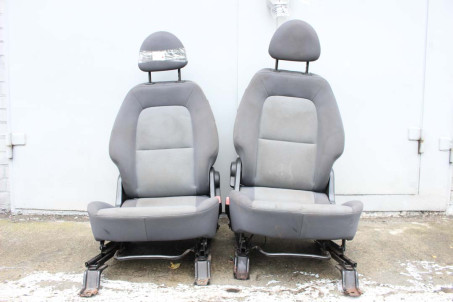 Сиденья передние ткань LHD Mitsubishi Colt (Z30) 2004-2012 6911A393XA (83308)