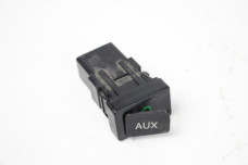 Блок AUX Toyota RAV-4 III 2005-2012 8619053010 (83359)