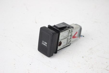 Кнопка освітлення панелі приладів Suzuki Grand Vitara (JB) 2006-2017 3965062J00 (83447)