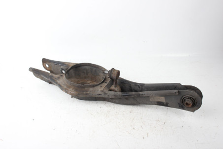 Важіль задній поперечний нижній (задній) під пружину RH Hyundai I30 (PD) 2017- 55220G4AA0 (83557)