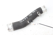 Патрубок интеркулера металл 1.6 TDI Hyundai I30 (PD) 2017- 282562A680 (83635)