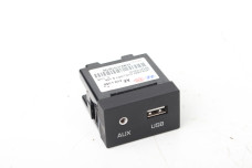 Блок AUX-USB Hyundai I30 (PD) 2017- 96120G2000 (83670)