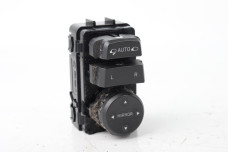 Блок управления зеркалами с функцией складывания Hyundai I30 (PD) 2017- 93530G3030PMP (83734)