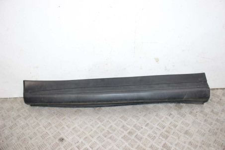 Накладка двері передньої лівої Mitsubishi Eclipse Cross (GK) 2018- 5727A509 (83843)