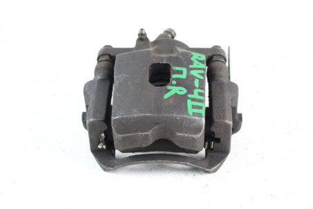 Супорт передній правий Toyota RAV-4 II 2000-2005 4773042040 (83860)