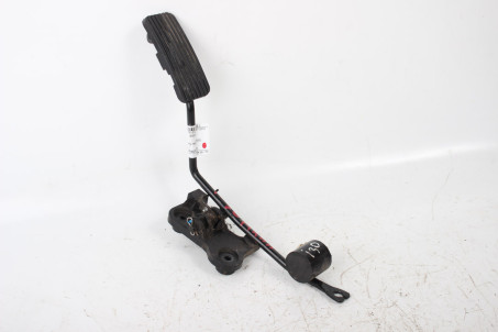 Педаль газа МКПП 1,4 Hyundai I30 (FD) 2007-2012 327002H100 (83975)