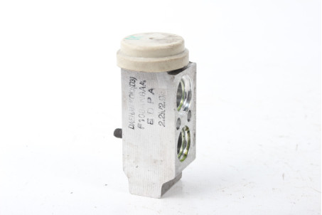 Клапан испарителя кондиционера Hyundai I30 (FD) 2007-2012 F108AN6AA (84238)