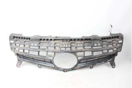 Решетка радиатора 12- Toyota Prius (ZVW35) 2009-2015 5311147040 (84279)