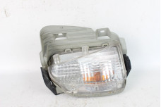 Поворотник в бампер лівий 12- Toyota Prius (ZVW35) 2009-2015 8152147040 (84282)