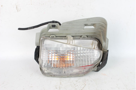 Поворотник в бампер правий 12- Toyota Prius (ZVW35) 2009-2015 8151147040 (84283)