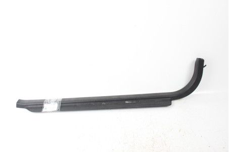 Накладка порога внутр. передняя правая Mitsubishi Space Star 1998-2005 MR609196 (84352)