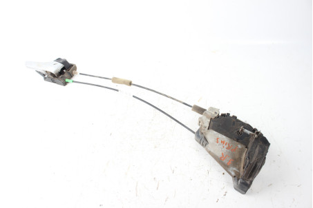 Замок двери задний правый электр 4pin Toyota Prius (ZVW35) 2009-2015 6905047090 (84468)