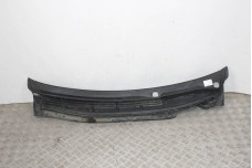 Жабо Toyota Prius (ZVW35) 2009-2015 5570047150 (84560)