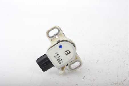 Датчик педали тормоза АКПП Toyota Prius (ZVW35) 2009-2015 8951047050 (84618)