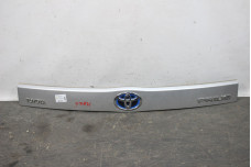 Накладка кришки багажника Toyota Prius (ZVW35) 2009-2015 7680147070B0 (84688)