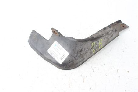Брызговик передний правый Toyota Corolla E12 (E120) 2000-2006 7662102110 (84714)