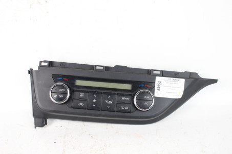 Блок керування клімат контролю Toyota Corolla E16 (E160) 2013-2018 5590002700C0 (84952)