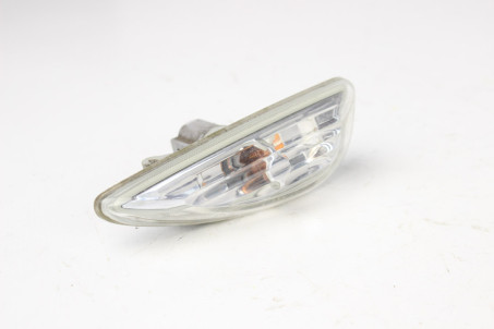 Повторитель поворота левый Kia Sportage (QL) 2015-2021 92303D9000 (85079)