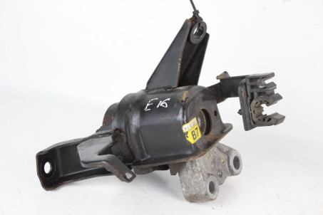 Подушка мотора права 1.6 Toyota Corolla E16 (E160) 2013-2018 123050T150 (85290)