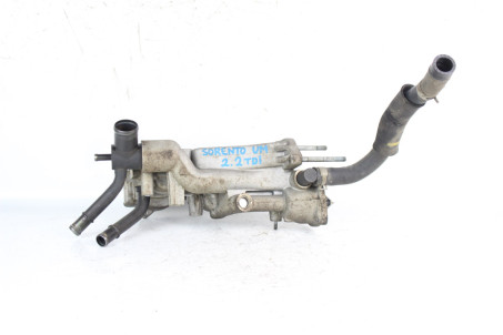 Корпус термостата 2.2 TDI Kia Sorento (UM) 2015-2020 256102F600 (85434)