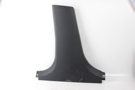 Накладка стойки центральной левой нижняя Mitsubishi Galant (DJ) 2003-2012 7211A081XA (85454)