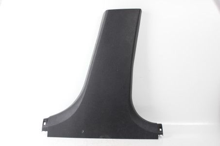 Накладка стойки центральной правой нижняя Mitsubishi Galant (DJ) 2003-2012 7211A082XA (85455)