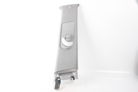 Накладка стойки центральной правой верхняя Mitsubishi Galant (DJ) 2003-2012 7211A080HA (85457)