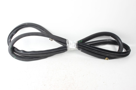 Уплотнитель двери задней правой Mitsubishi Galant (DJ) 2003-2012 MR599972 (85465)