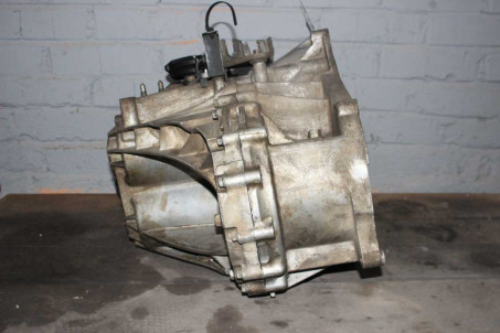 Коробка передач МКПП 2.2TDI Kia Sorento (UM) 2015-2020 430003B130 (85499) новая шлицевая чашка