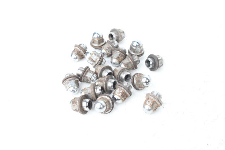 Гайки колеса комплект Mitsubishi Galant (DJ) 2003-2012  (85500)