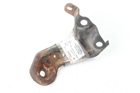 Кронштейн задньої балки (задний) RH Mitsubishi Galant (DJ) 2003-2012 MR589210 (85505)