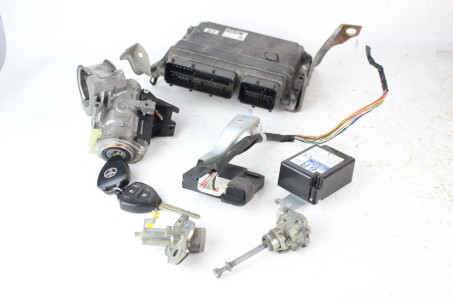 Блок управления двигателем комплект 1.6 МКПП Toyota Corolla E15 (E150) 2007-2013 8966112B91 (85624)