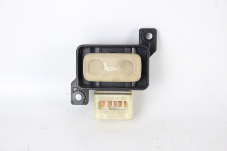 Кнопка регулировки сиденья RH Lexus RX (AL10) 2009-2015 8492822010A2 (85725)