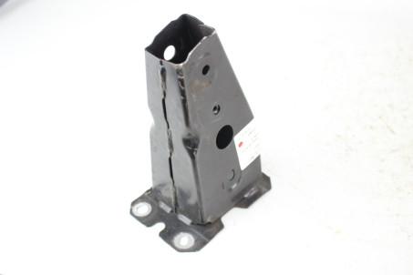 Кронштейн передней балки правый Mazda CX-5 (KF) 2017- KDY03488X (85863)