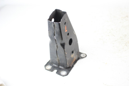 Кронштейн передней балки левый Mazda CX-5 (KF) 2017- KDY03488Y (85864)