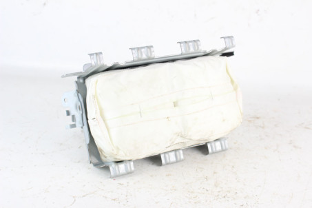 Подушка безопасности в торпедо Mazda CX-5 (KF) 2017- KB8H57K50A (86026)