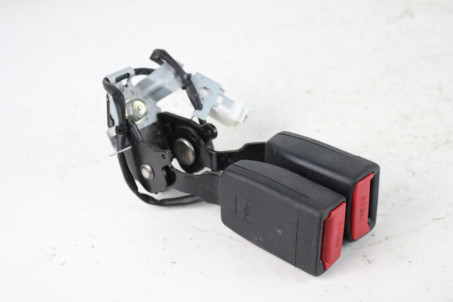 Замок ремня безопасности задний двойной Mazda CX-5 (KF) 2017- K1Y357720 (86097)