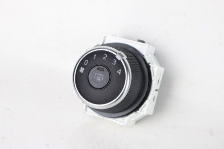 Блок керування пічкою з конд Toyota Corolla E16 (E160) 2013-2018 5590212330 (86195)