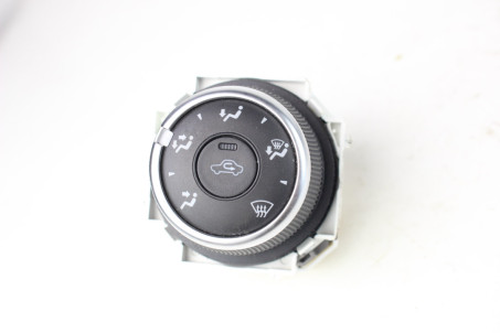 Блок керування пічкою Toyota Corolla E16 (E160) 2013-2018 5590112320 (86196)