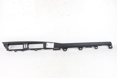 Накладка торпедо права Toyota Corolla E16 (E160) 2013-2018 5541202470 (86205)