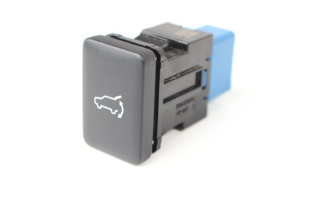 Кнопка відкривання кришки багажника Mitsubishi Outlander (GF) 2012- 8616A073 (86226)