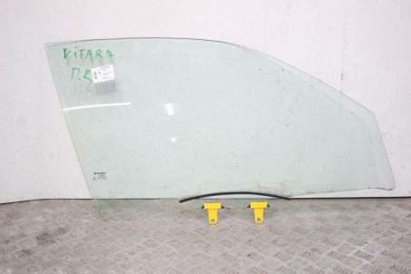 Скло двері переднє праве Suzuki Vitara (LY) 2015- 8450154P01 (86384)