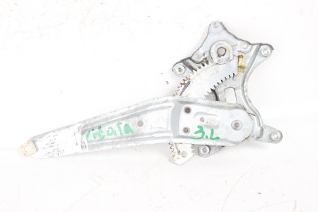 Склопідйомник задній лівий електро (без моторчика) Suzuki Vitara (LY) 2015- 8350254P10 (86389)