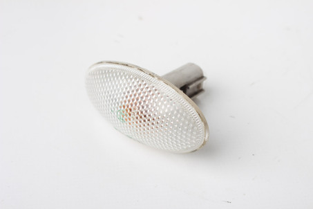 Повторювач повороту Suzuki Vitara (LY) 2015- 3641051K00 (86411)