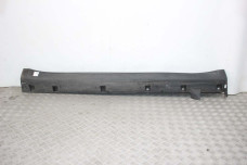 Накладка поріга ліва Suzuki Vitara (LY) 2015- 7724054P005PK (86412)