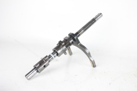 Вилка переключения передач 1.6 Toyota Corolla E16 (E160) 2013-2018 3322002010 (86424)