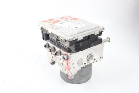 Блок ABS 2.4 Mitsubishi Outlander (GF) 2012- 4670B746 (86445)