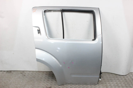 Двері задні праві Nissan Pathfinder (R51) 2006-2014 82100EB330 (9202)